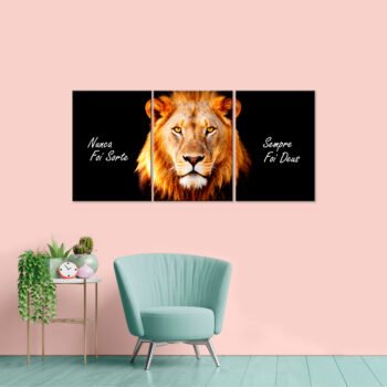 Painel triplo Entre a Força e a Fé